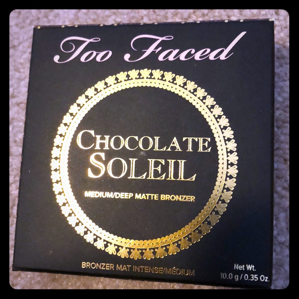 Too Faced Chocolate Soleil bronzer